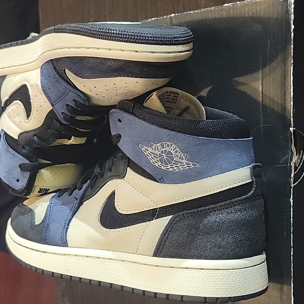 Jordan 1 Zoom CMFT 2 "Blackened Blue" Womens 9.5 Mens 8 EUC - Picture 7 of 9